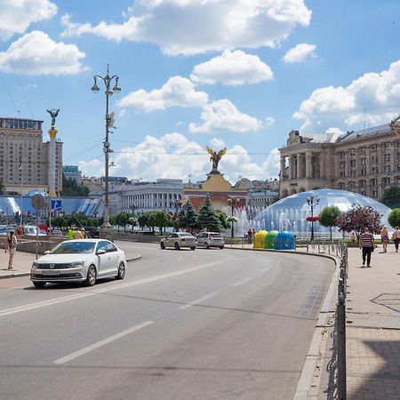 Monotel Maidan Киев Экстерьер фото